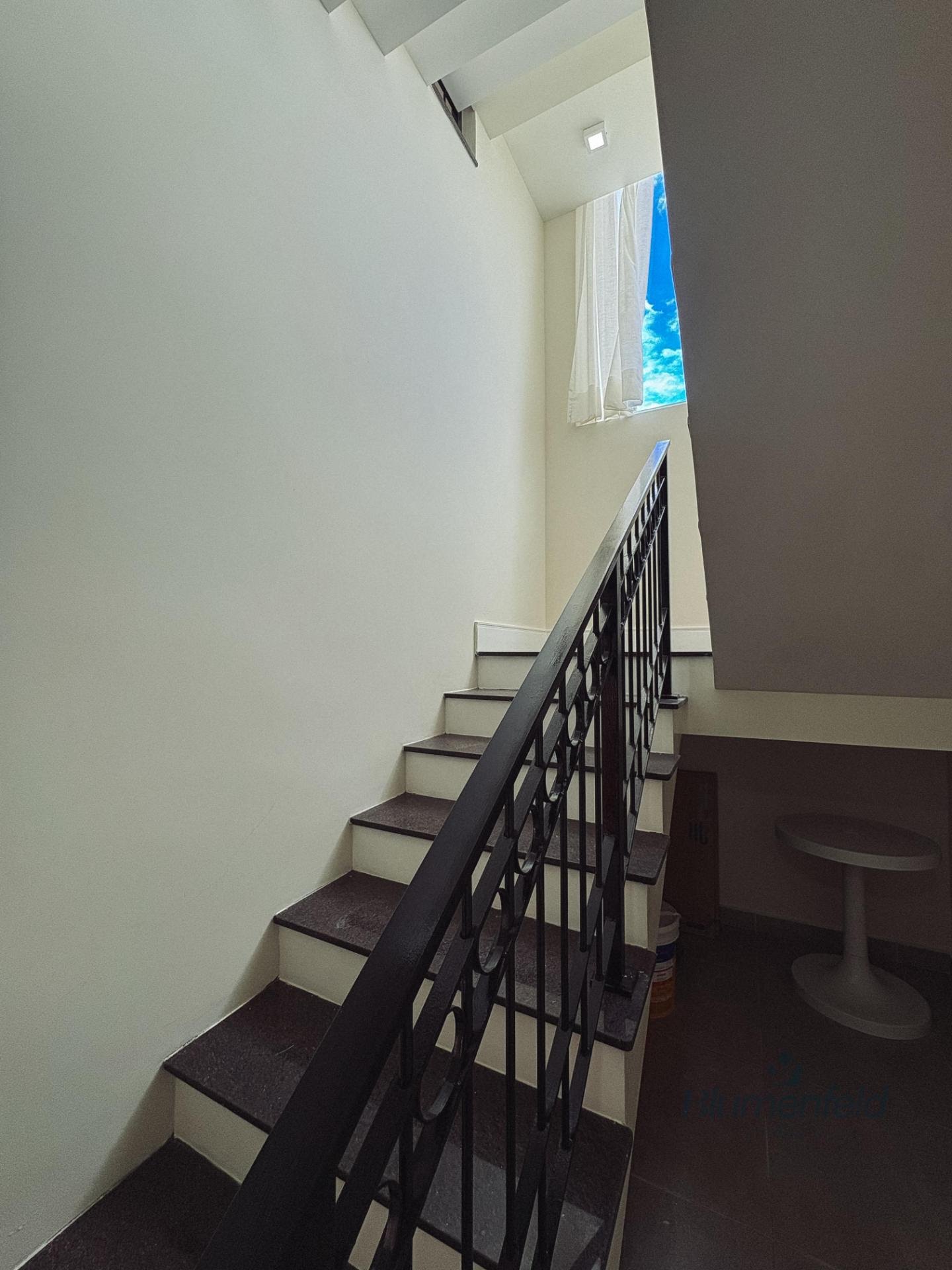 Casa à venda com 4 quartos, 4 suítes, 4 vagas e 338m² no Condomínio Real Park, Arujá (SP) — foto 9 de 28