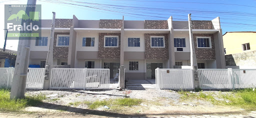 Sobrado em Balneário Ipanema - Pontal do Paraná, PR