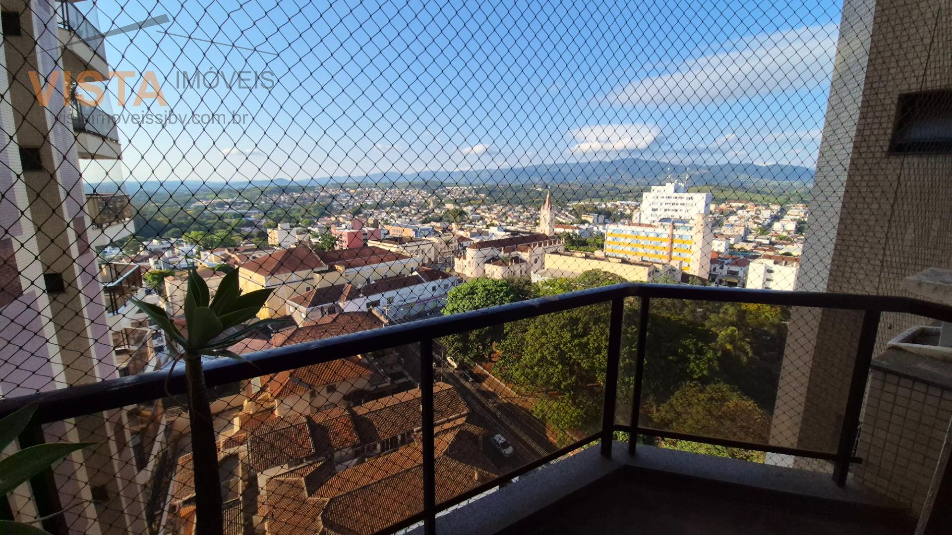 Apartamento à venda com 4 quartos, 4 suítes, 2 vagas e 310m² no Centro, São João da Boa Vista (SP) — foto 25 de 30