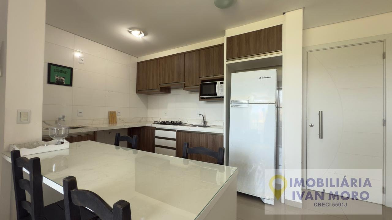 Apartamento à venda com 2 quartos, 1 suíte, 1 vaga e 70m² no Ingleses do Rio Vermelho, Florianópolis (SC) — foto 2 de 9