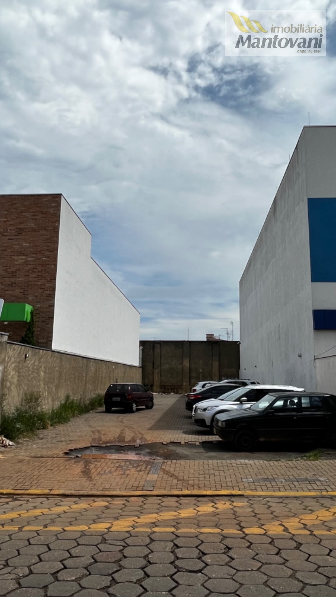 Terreno à venda com 350m² de terreno no Centro, Tatuí — foto principal