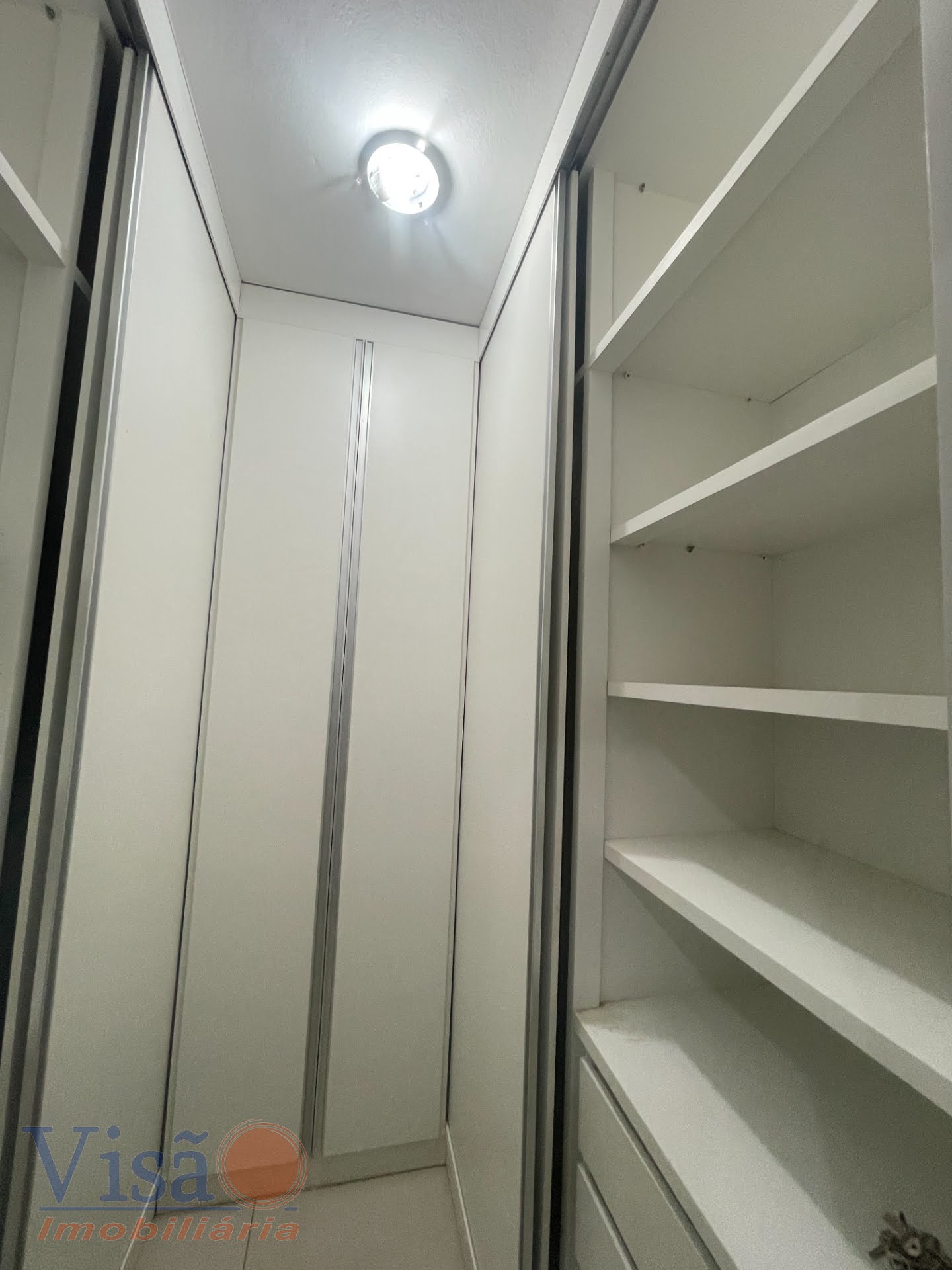 Casa à venda com 3 quartos, 2 suítes e 200m² no Alto do Corregor, Paracatu (MG) — foto 5 de 30
