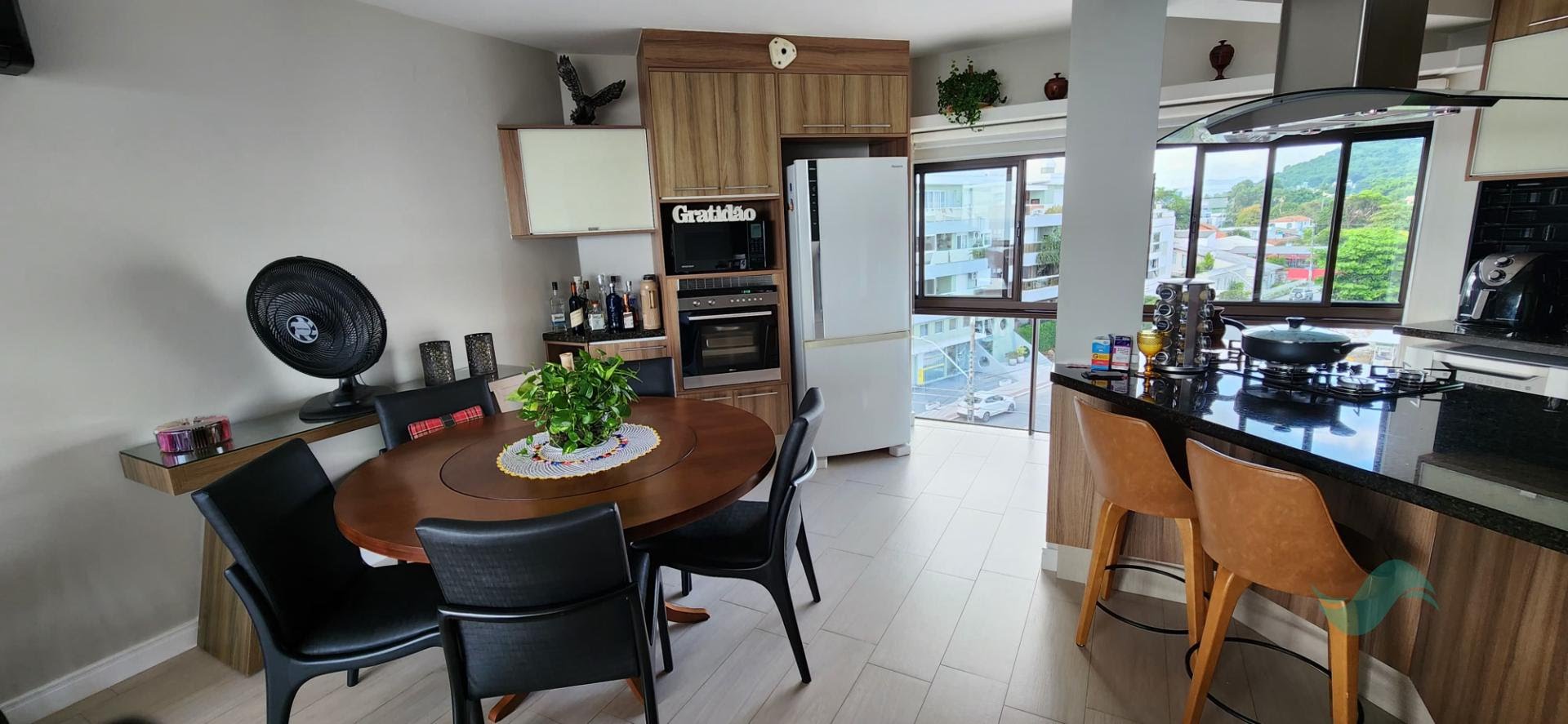 Apartamento à venda com 3 quartos, 2 suítes, 2 vagas e 211m² no Canasvieiras, Florianópolis (SC) — foto 11 de 15