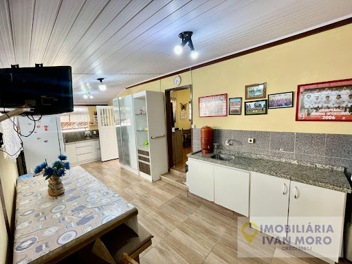 Casa à venda em Santinho  -  Florianópolis