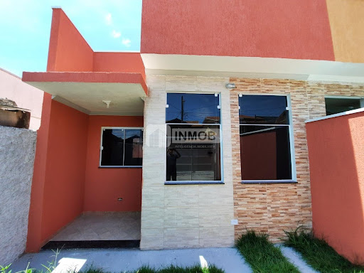 Casa à Venda em Esplanada Santa Terezinha, Taubaté, 3 Quartos