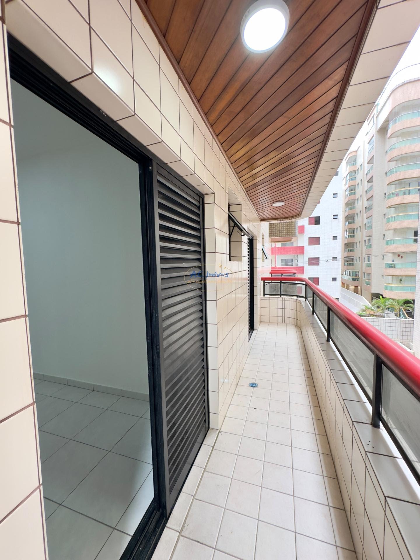 Apartamento à venda com 3 quartos, 2 suítes, 2 vagas e 131m² no Vila Tupi, Praia Grande (SP) — foto 5 de 24