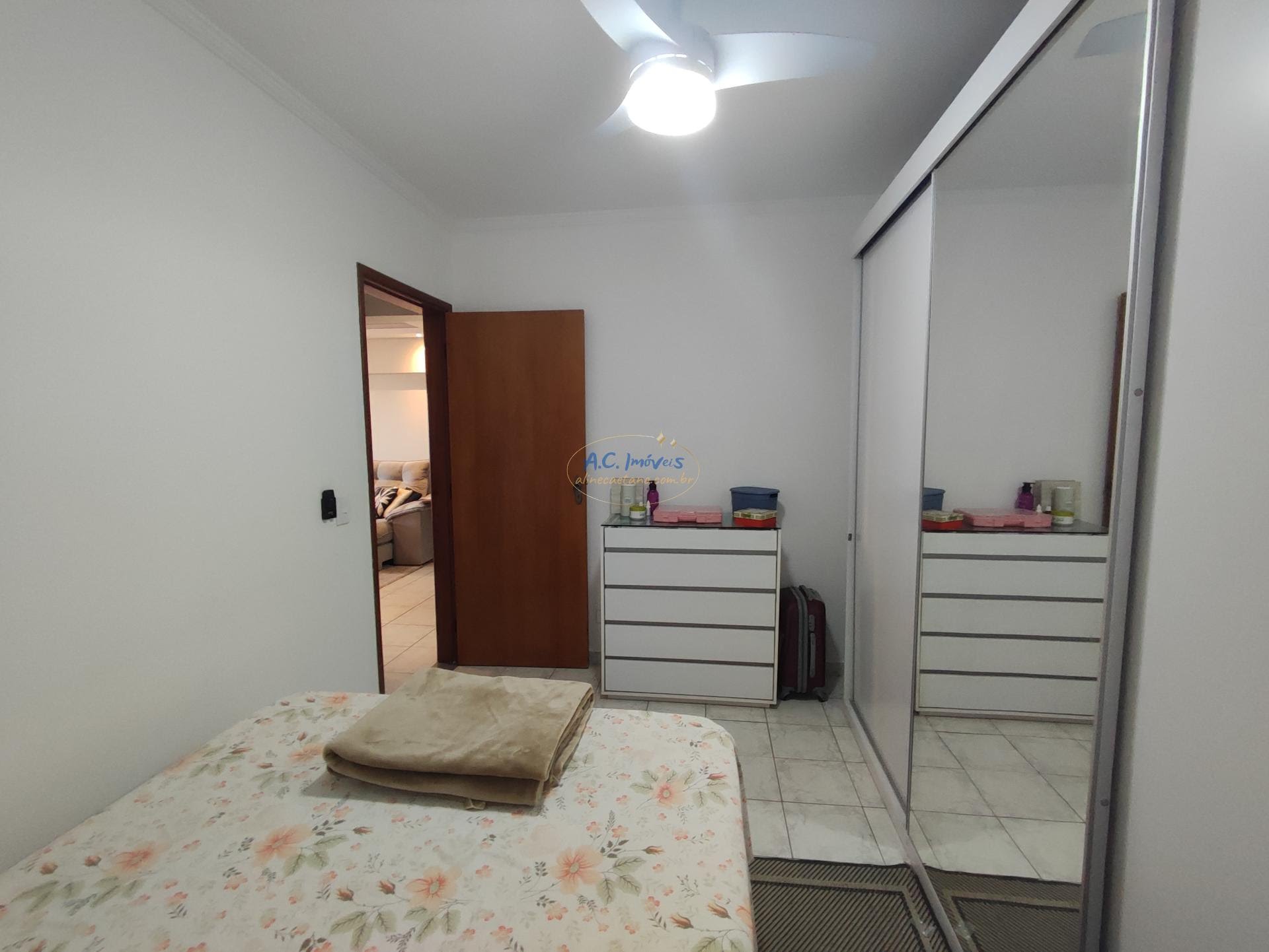 Apartamento à venda com 3 quartos, 1 suíte, 2 vagas e 120m² no Vila Tupi, Praia Grande (SP) — foto 24 de 30
