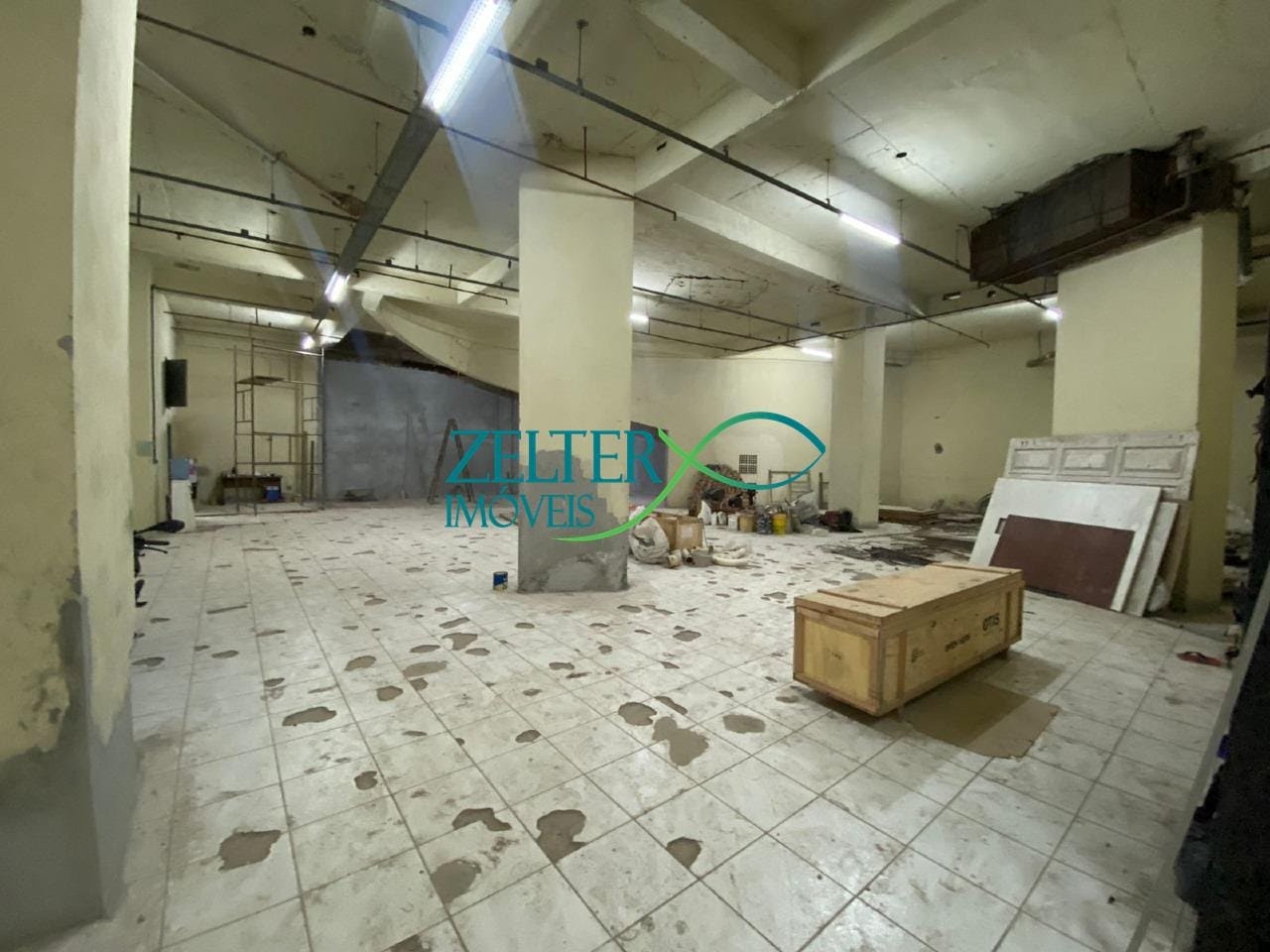 Comercial para alugar com 50 vagas e 2000m² no Vila da Penha, Rio de Janeiro (RJ) — foto 8 de 16