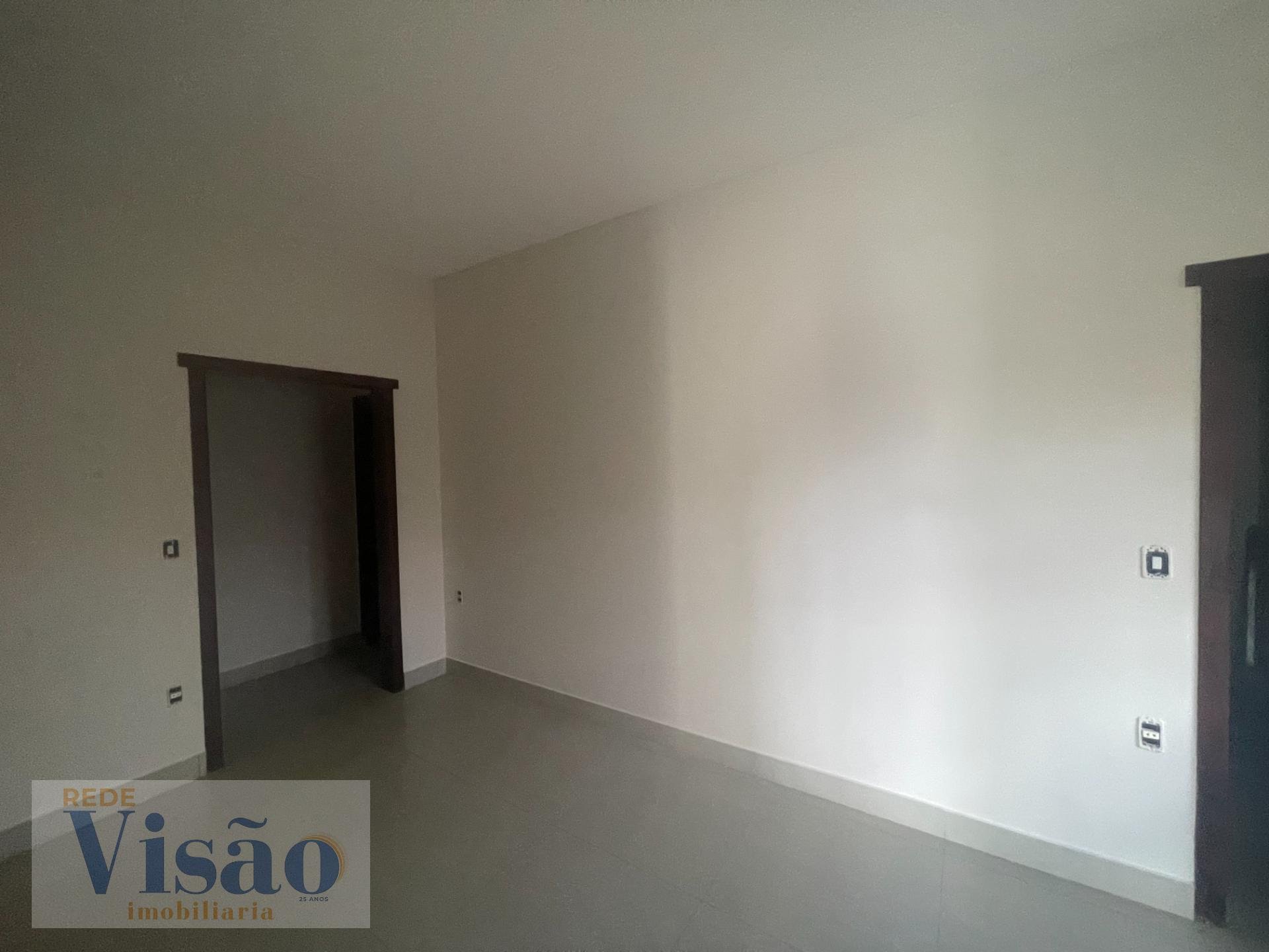 Casa à venda com 3 quartos, 1 suíte e 2 vagas no Alto do Córrego, Paracatu (MG) — foto 10 de 30