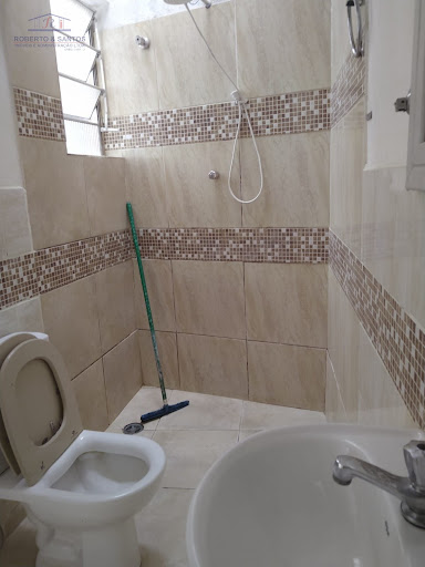Banheiro da casa do meio