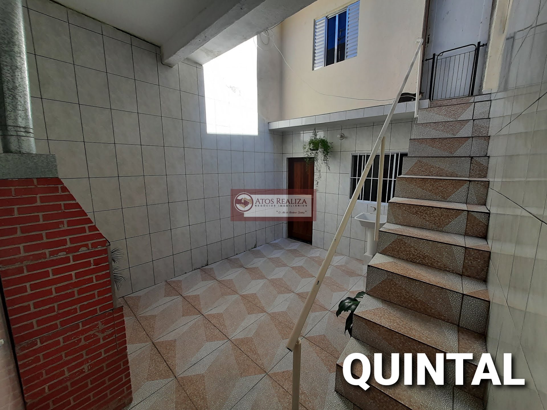 Casa à venda com 5 quartos e 1 vaga no Vila Roschel, São Paulo (SP) — foto 5 de 5