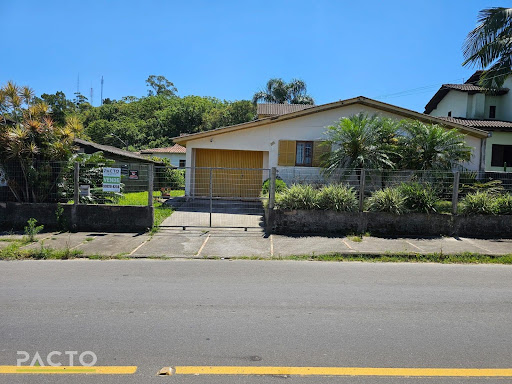 Casa em Coloninha  -  Araranguá