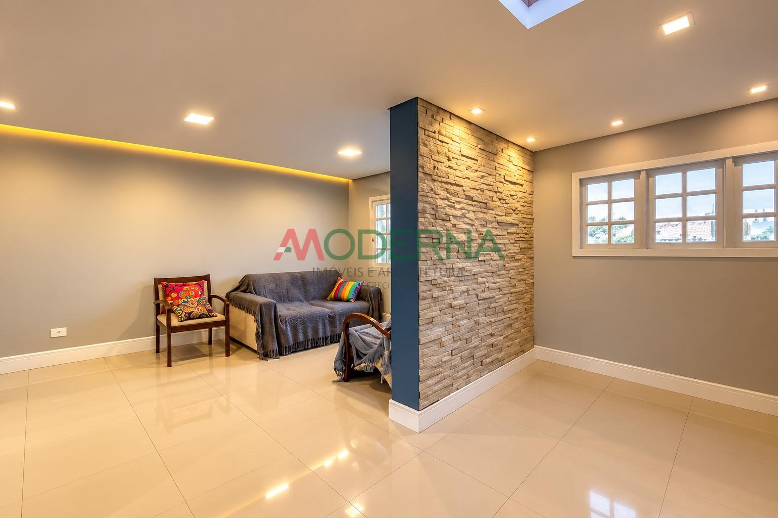 Casa à venda com 4 quartos, 3 suítes, 3 vagas e 182m² no Jordanópolis, São Bernardo do Campo (SP) — foto 2 de 17