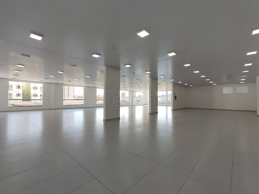 Loja / Salão em Centro  -  Jaboticabal