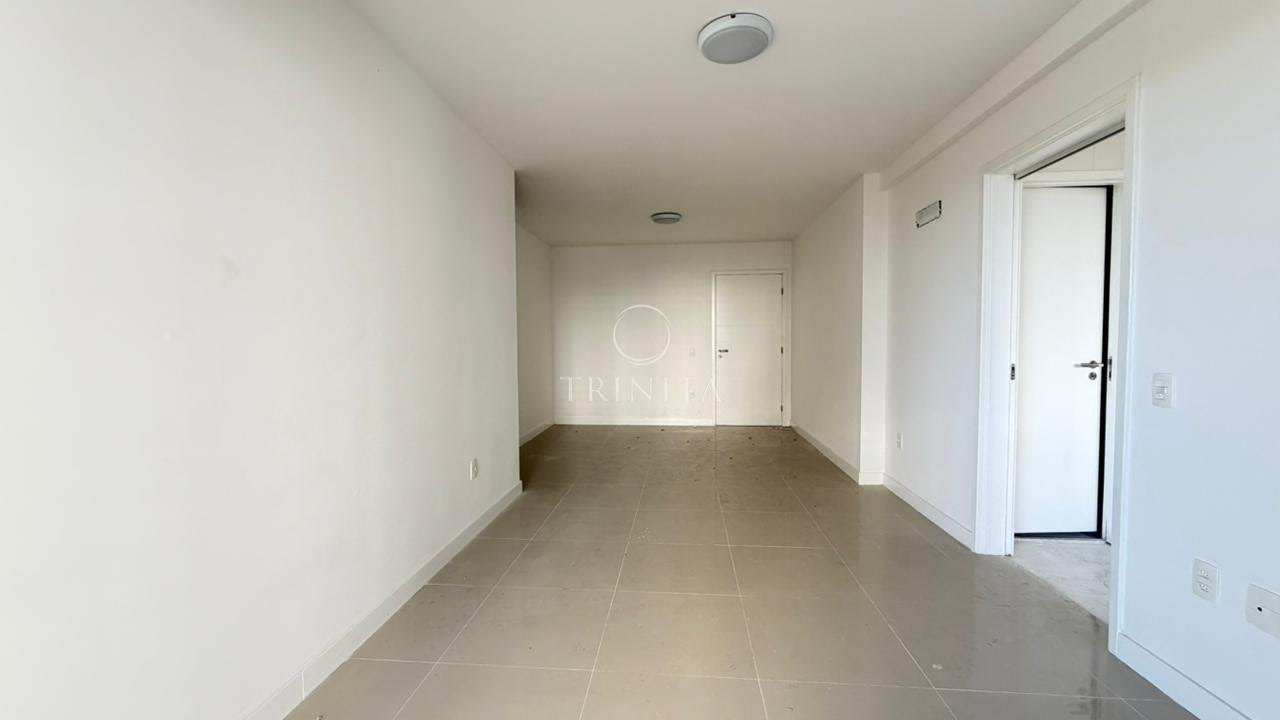 sala-trinitaimobiliaria-elos-ilhapura