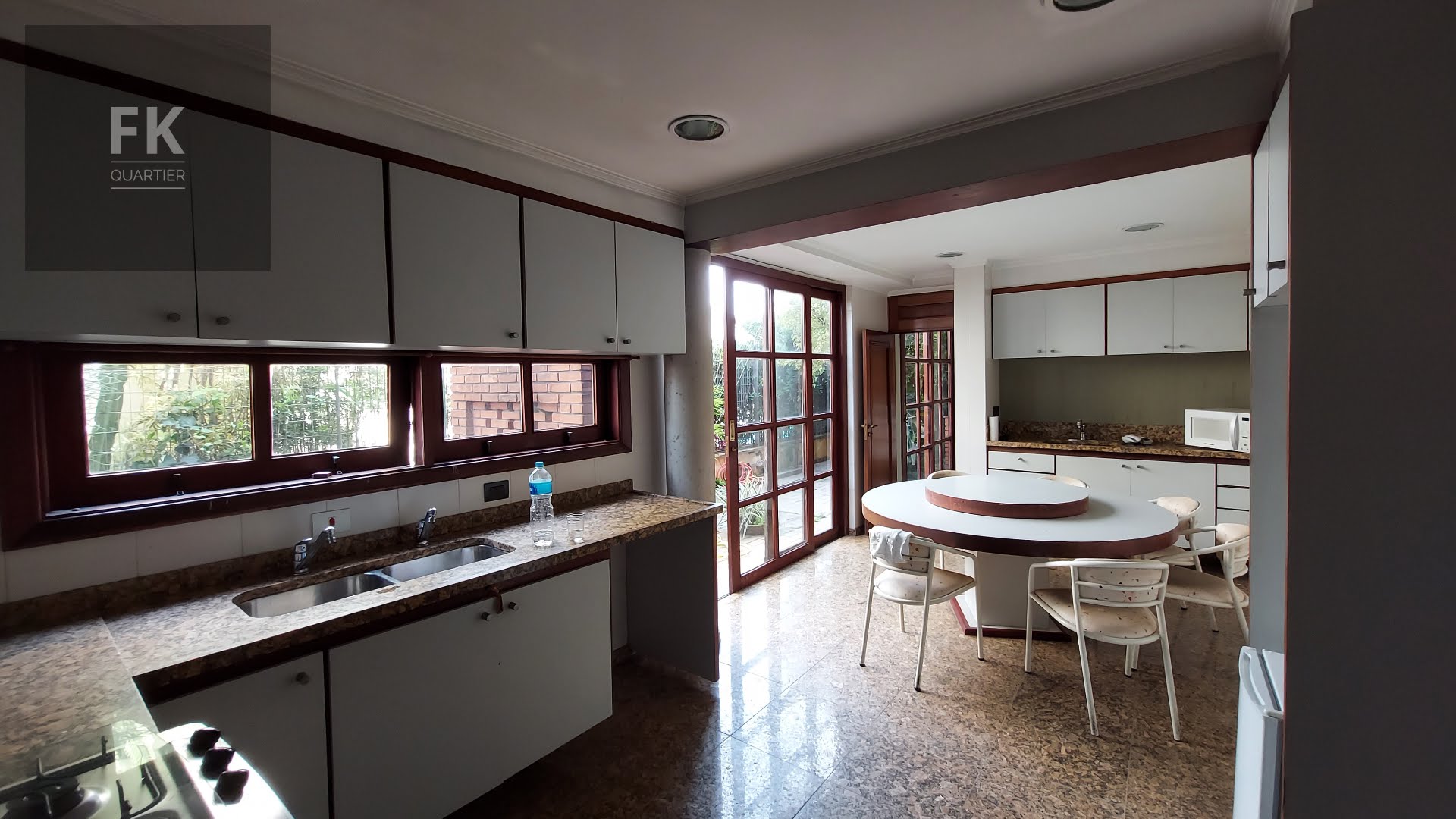 Casa à venda com 5 quartos, 5 suítes, 4 vagas e 800m² no Alphaville Empresarial, Barueri (SP) — foto 11 de 30