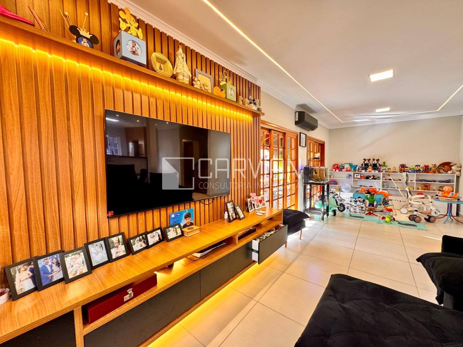 Casa à venda com 4 quartos, 1 suíte, 2 vagas e 280m² no Residencial Florida, Ribeirão Preto (SP) — foto 16 de 30