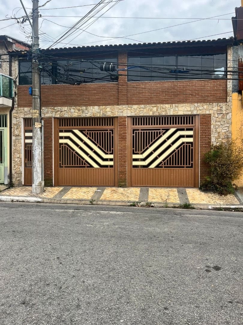 Sobrado, 2 quartos, 180 m² - Foto 1