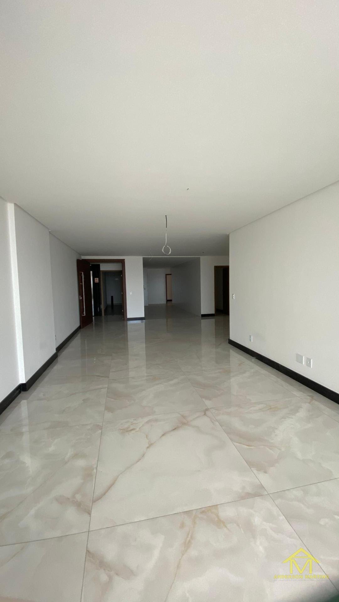 Apartamento à venda com 4 quartos, 6 banheiros, 3 vagas e 250m² no Praia da Costa, Vila Velha (ES) — foto 14 de 20