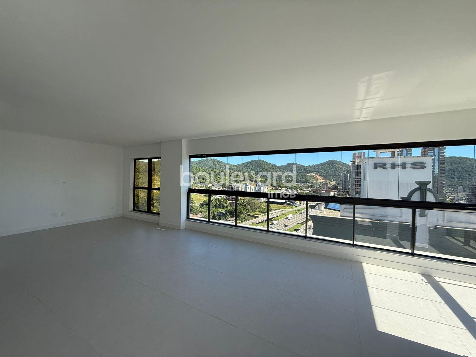 Apartamento à venda com 3 quartos, 3 suítes, 2 vagas e 127m² no Centro, Itapema (SC) — foto 12 de 30