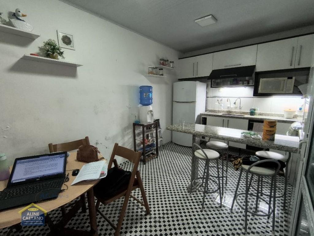 Casa à venda com 2 quartos, 1 suíte, 2 vagas e 130m² no Guilhermina, Praia Grande (SP) — foto 7 de 30