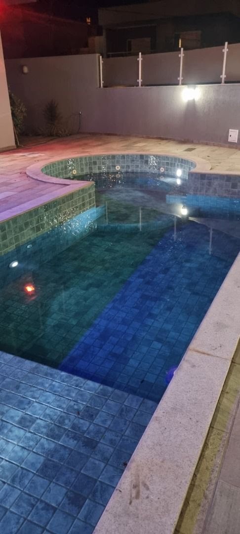 Casa à venda com 3 quartos, 3 suítes, 5 vagas e 255m² no Bonfim Paulista, Ribeirão Preto (SP) — foto 11 de 27