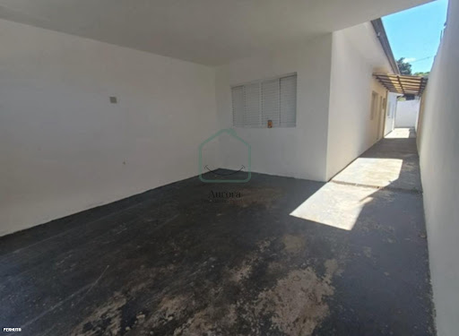 Casa para Venda em Mogi das Cruzes / SP no bairro Jardim Santos Dumont III 