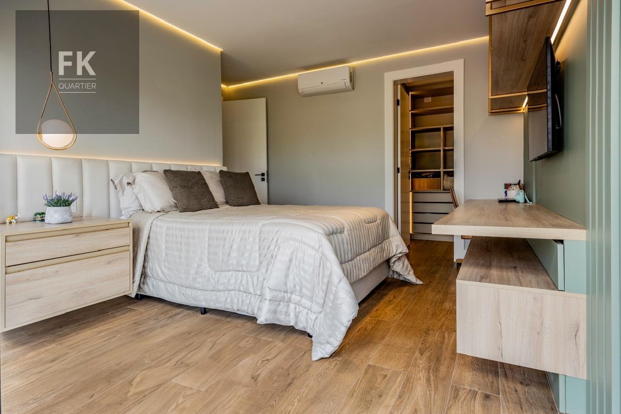 Casa à venda com 4 quartos, 4 suítes, 4 vagas e 603m² no Alphaville Residencial Dois, Barueri (SP) — foto 13 de 17