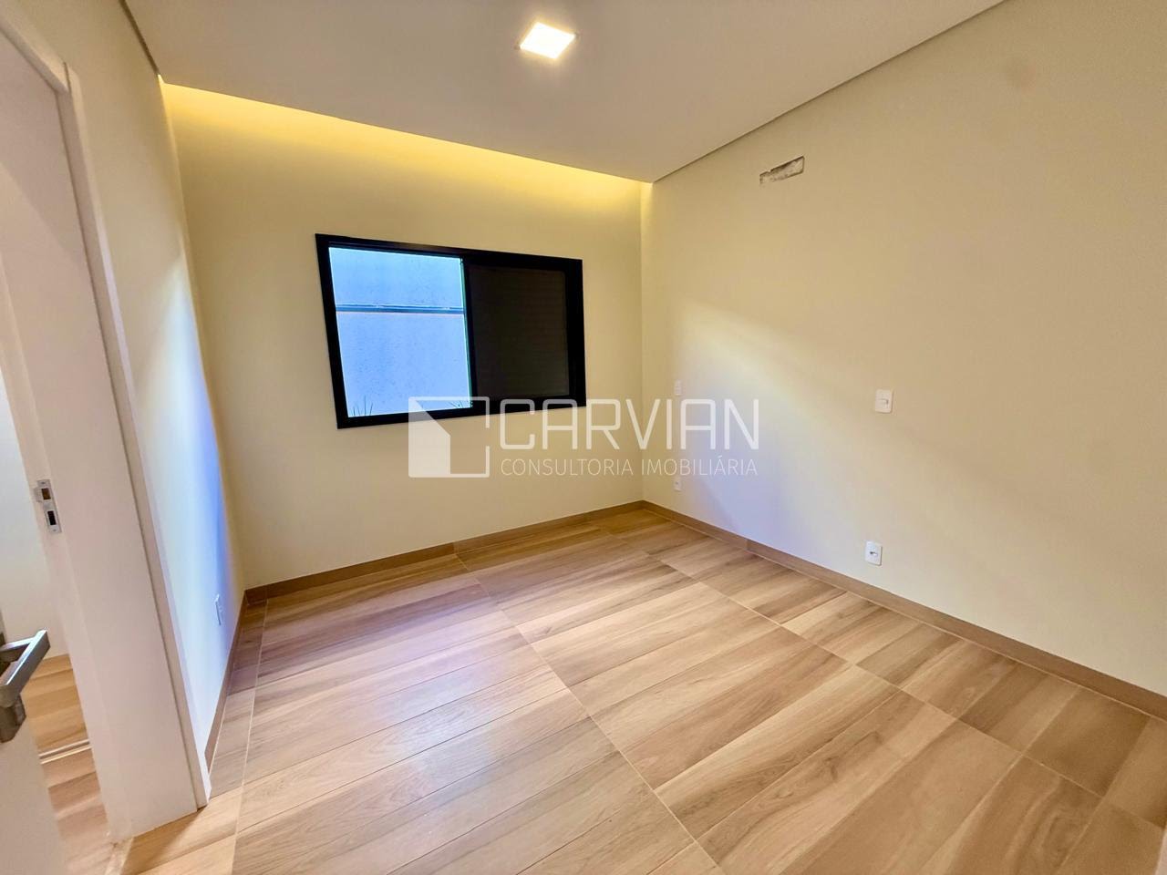 Casa à venda com 3 quartos, 3 suítes, 4 vagas e 274m² no Alphaville, Ribeirão Preto (SP) — foto 29 de 30