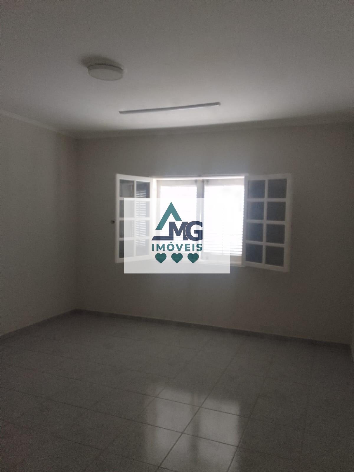 Casa à venda com 9 quartos, 1 suíte, 2 vagas e 380m² no Chácara das Rosas, Três Corações (MG) — foto 13 de 30