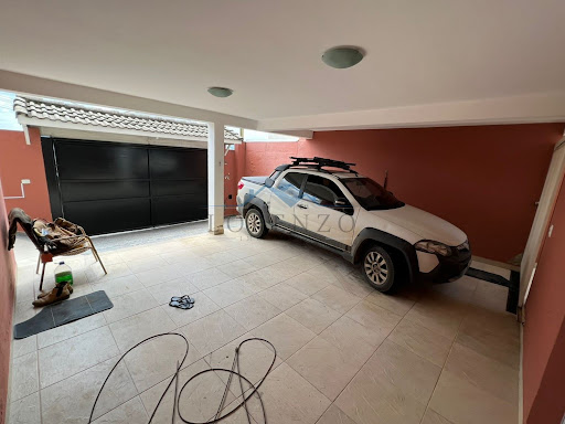 GARAGEM