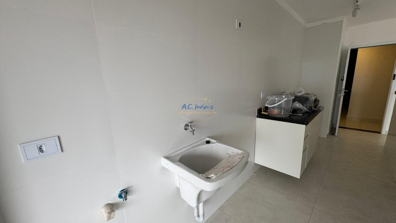 Apartamento à venda com 2 quartos, 1 suíte, 1 vaga e 65m² no Maracanã, Praia Grande (SP) — foto 25 de 30