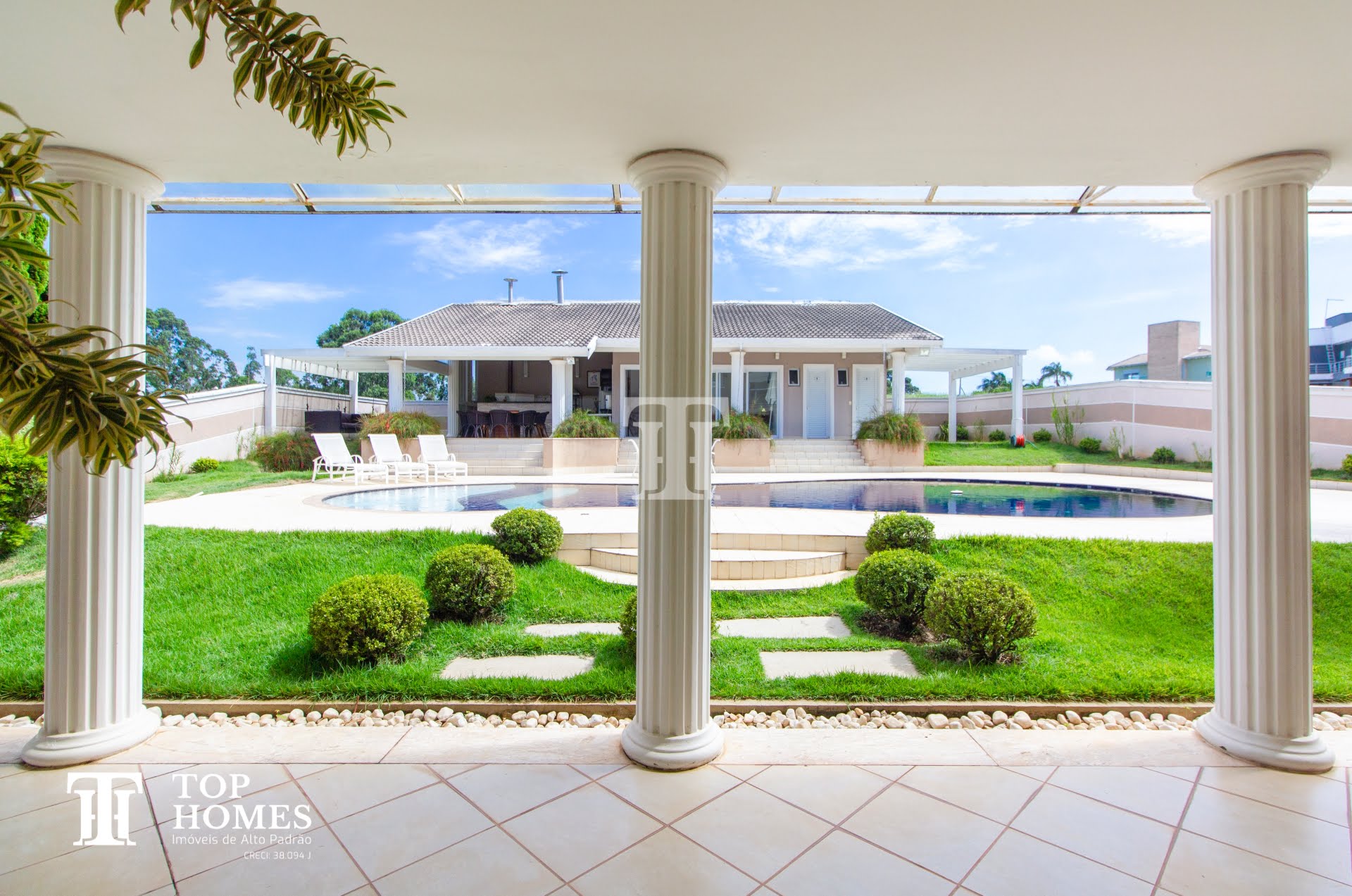 Casa/imóvel de alto padrão à venda no condomínio Colinas de Inhandjara em Itupeva/SP