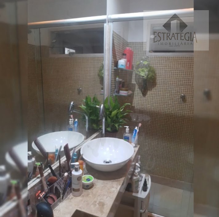 Casa à venda com 2 quartos, 1 suíte, 2 vagas e 240m² no Quitandinha, Petrópolis (RJ) — foto 7 de 29