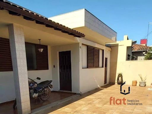 Casa à Venda no Centro de Pará de Minas, 4 Quartos, 170m²