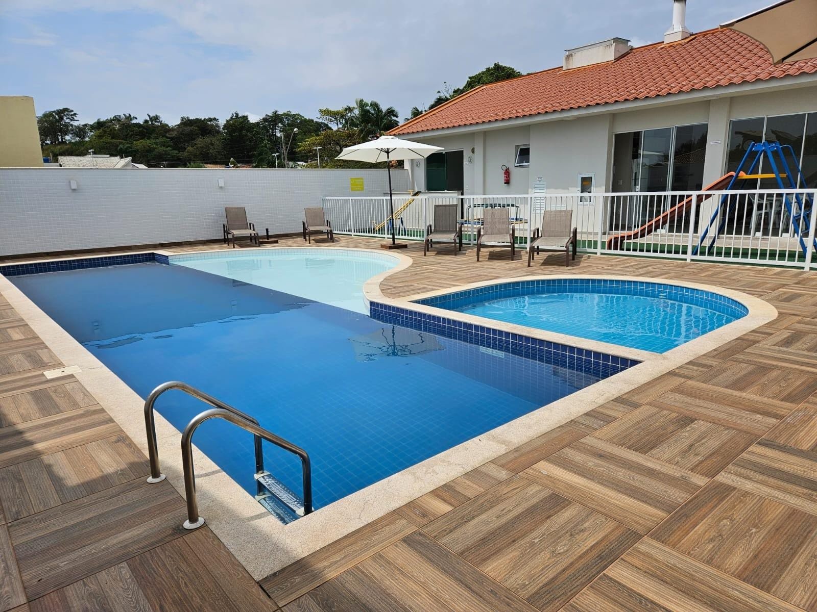 Apartamento à venda com 2 quartos, 1 suíte, 1 vaga e 67m² no Canasvieiras, Florianópolis (SC) — foto 19 de 24