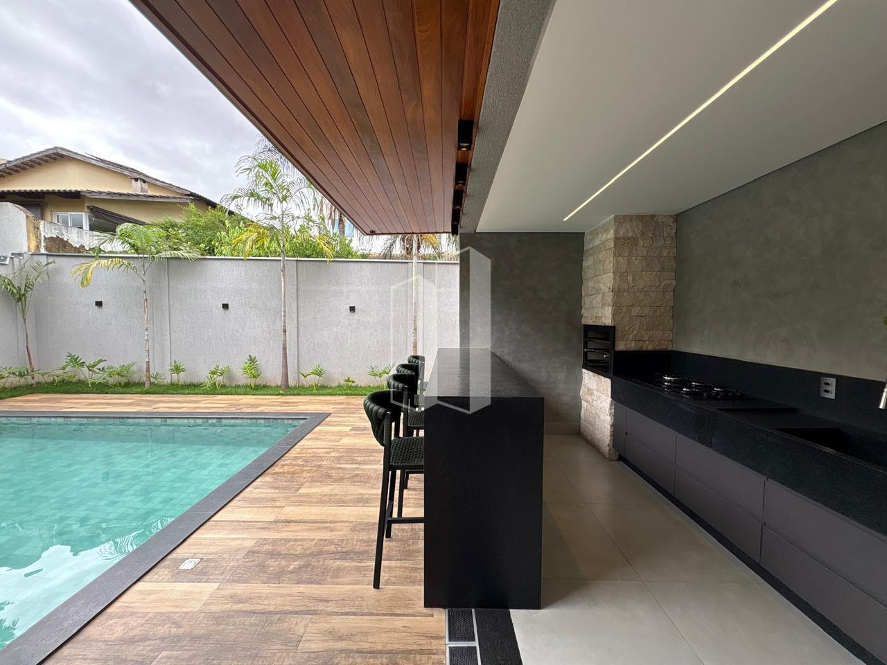 Casa à venda com 3 quartos, 3 suítes, 4 vagas e 286m² no Jardins Madri, Goiânia (GO) — foto 22 de 30