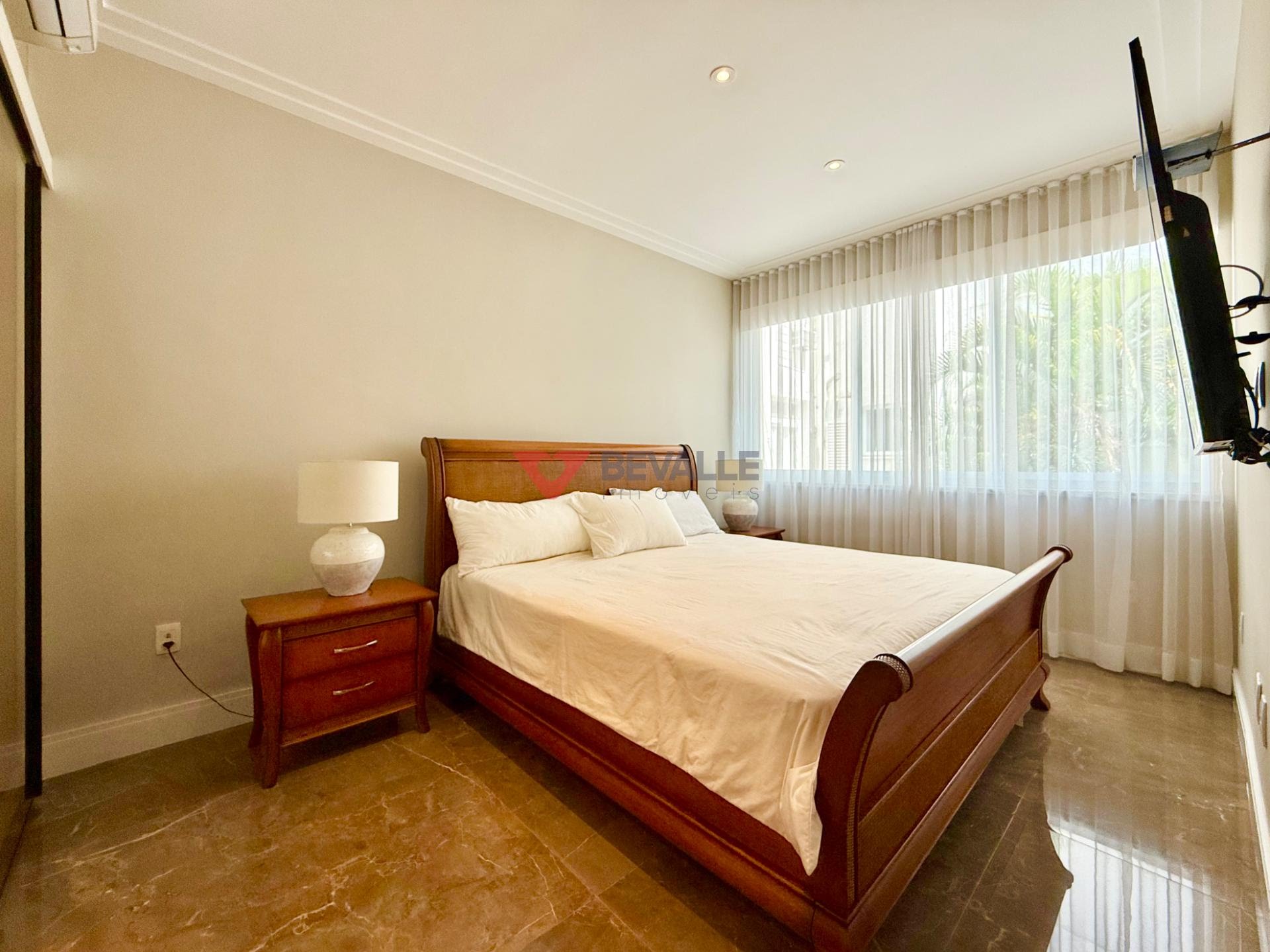 Apartamento à venda com 2 quartos, 2 suítes, 1 vaga e 120m² no Leblon, Rio de Janeiro (RJ) — foto 18 de 30
