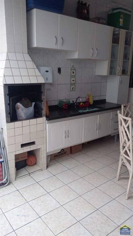 Casa à venda com 3 quartos, 1 suíte, 4 vagas e 131m² no Vila Tupi, Praia Grande (SP) — foto 4 de 30