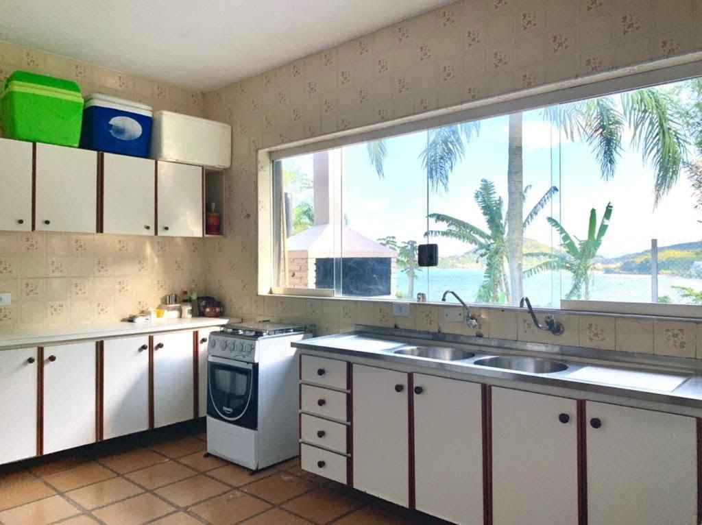 Casa à venda com 5 quartos, 6 banheiros, 2 vagas e 540m² no Praia do Tenório, Ubatuba (SP) — foto 10 de 30