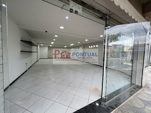 Sala em Giovanini  -  Coronel Fabriciano