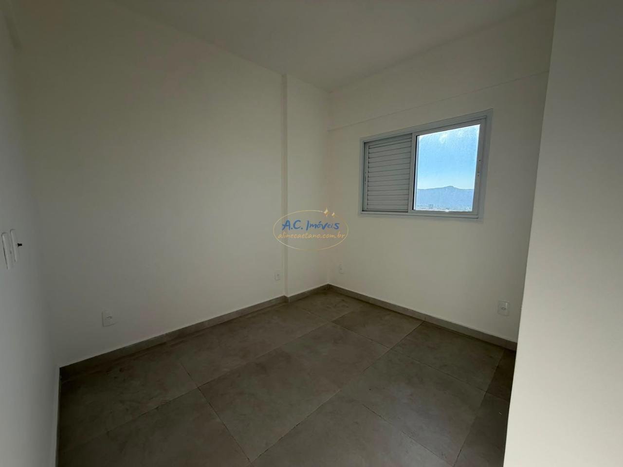 Apartamento à venda com 4 quartos, 3 suítes, 2 vagas e 135m² no Guilhermina, Praia Grande (SP) — foto 22 de 29