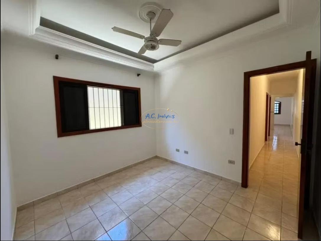 Casa à venda com 2 quartos, 1 suíte, 2 vagas e 128m² no Cidade Ocian, Praia Grande (SP) — foto 14 de 23