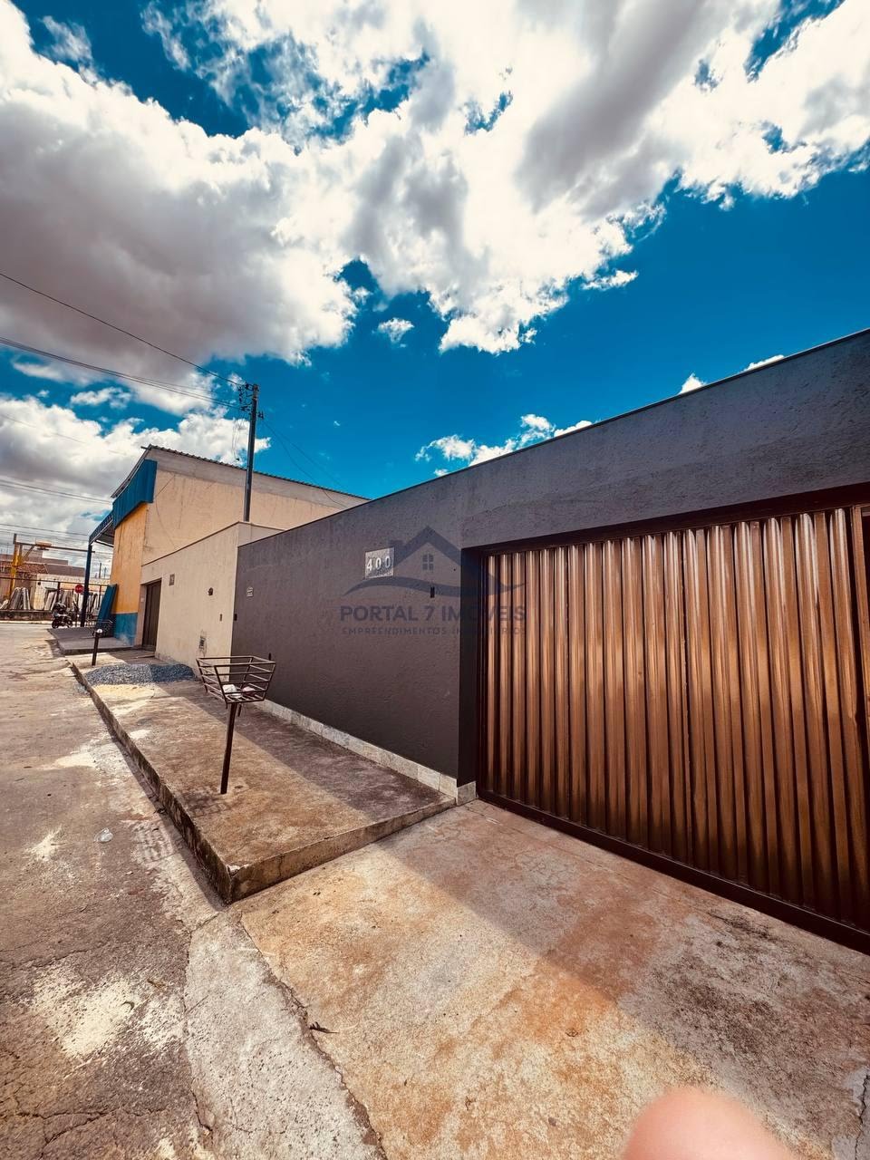 Casa para alugar com 2 quartos, 1 banheiro e 2 vagas no Olinto Alvin, Sete Lagoas (MG) — foto 2 de 12