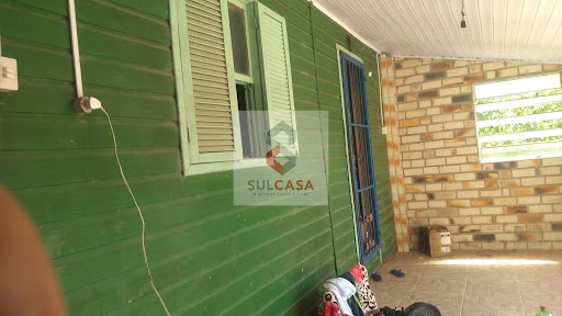 Casa à venda em Jardim Fiuza, Viamão: 2 dormitórios, 42m², 1 banheiro, por R$150.000. Oportunidade única!