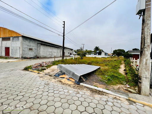 TERRENO DE ESQUINA NO BAIRRO SANGA DA AREIA 