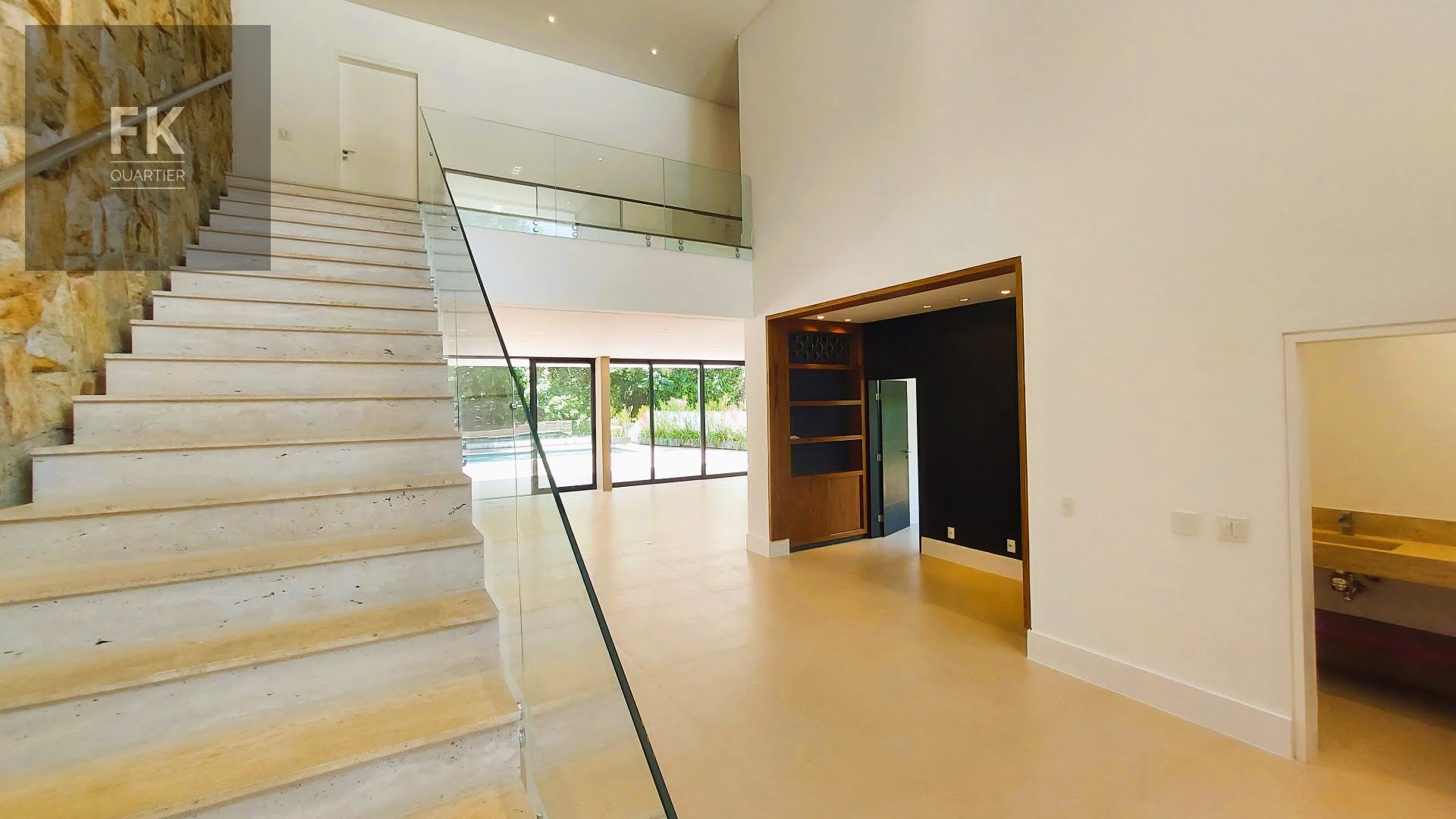 Casa à venda com 5 quartos, 5 suítes, 4 vagas e 730m² no Alphaville Conde II, Barueri (SP) — foto 3 de 30
