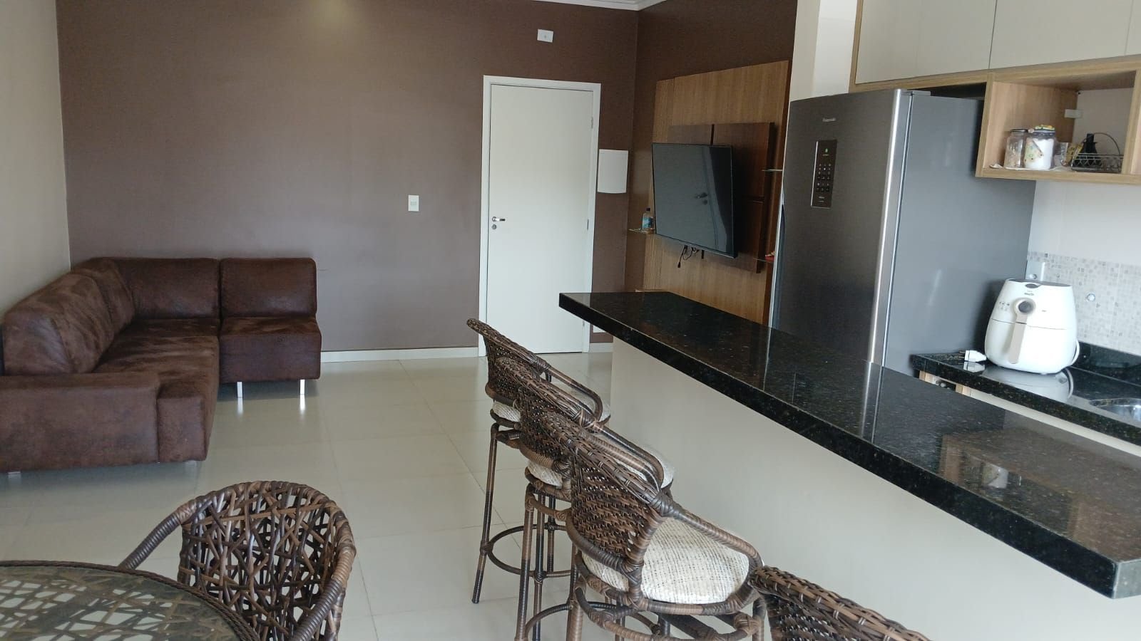 Apartamento à venda com 2 quartos, 2 banheiros, 1 vaga e 69m² no Itaguá, Ubatuba (SP) — foto 4 de 11