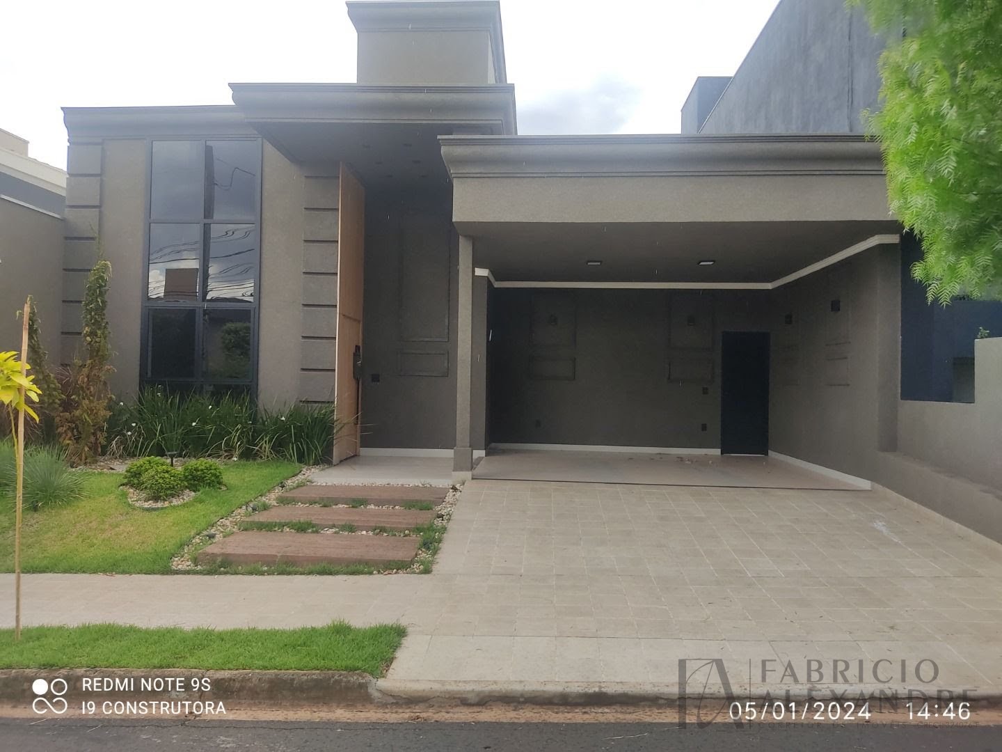 Casa à venda com 3 quartos, 3 suítes, 4 vagas e 165m² no Residencial Alta Vista, São José do Rio Preto (SP) — foto 2 de 25