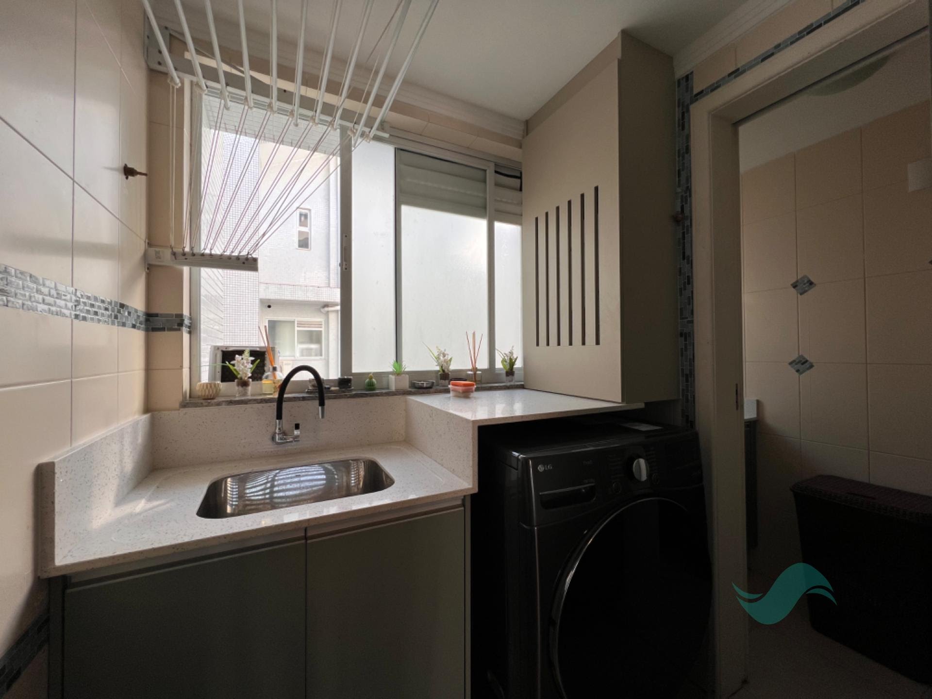 Cobertura à venda com 4 suítes, 3 vagas e 198m² no Jurerê, Florianópolis (SC) — foto 24 de 28